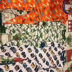 Boys Print Pajamas - Set of 3